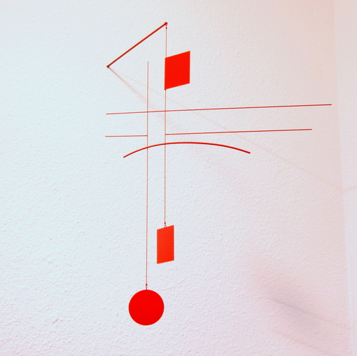 Odile DECQ - Skulptur Volumen - Spatial lines (red M)