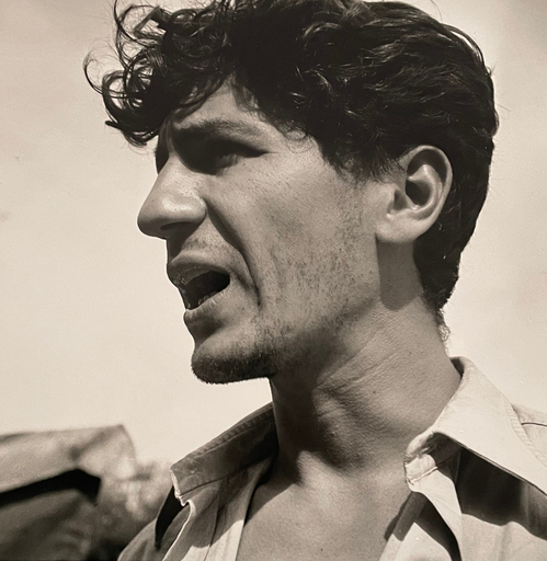 Walter CARONE - Photo - Le chanteur Marcel Mouloudji, octobre 1947