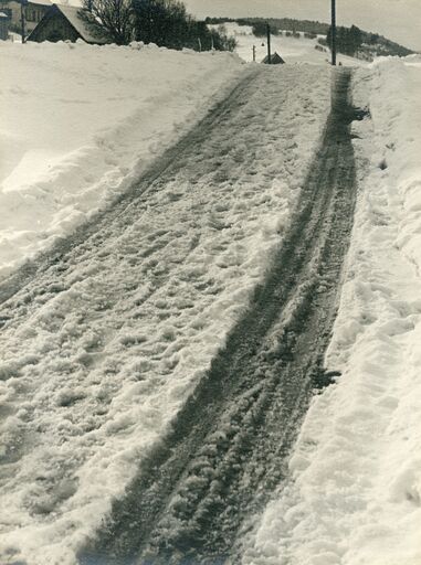 André STEINER - Fotografia - Road under snow
