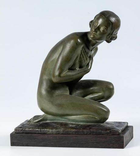 Lucien Charles Edouard ALLIOT - Skulptur Volumen - Femme accroupie