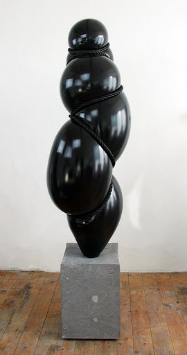 Stephan MARIENFELD - Sculpture-Volume - Blow Up II Bronze schwarz "Geisha"