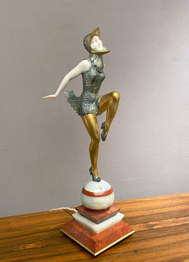 H. MOLINS - Escultura - Danseuse au Costume d’Oiseau