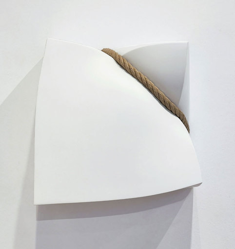 Stephan MARIENFELD - Sculpture-Volume - Wall-Bondage I Aluminium weiß