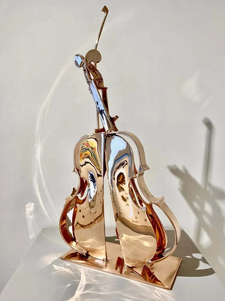 Violon by | ARMAN | buy art online | artprice