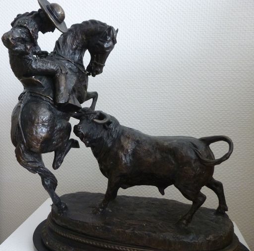 Juan CUEVAS - Skulptur Volumen - Picador y toro