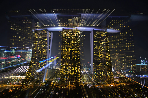 Bruno PAGET - Photo - Singapore "Fromm the Gardens by the Bay" #1