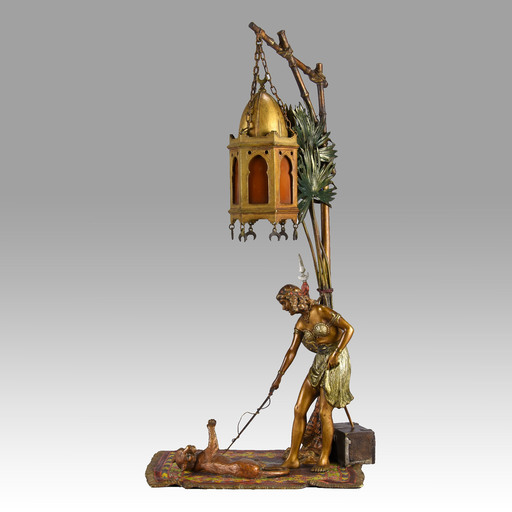 Franz BERGMAN - 雕塑 - Woman with Puma Lamp