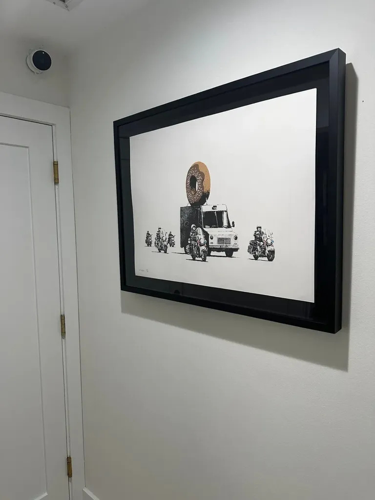 Donuts (Chocolate) | BANKSY | vendita d'arte online | artprice