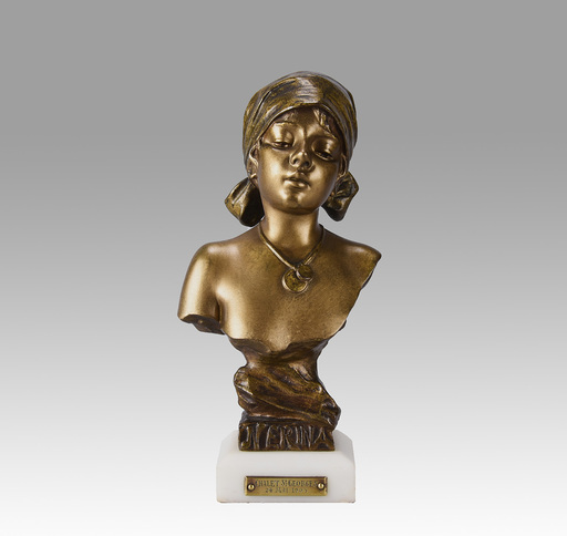 Emmanuel VILLANIS - Skulptur Volumen -  French Art Nouveau Bronze Bust 'Nerina' by Emmanuel Villani