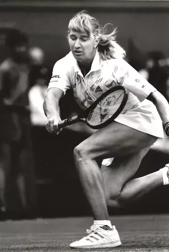 David ASHDOWN - Photo - Steffi Graf, German Tennis Champion, Wimbledon, 1992