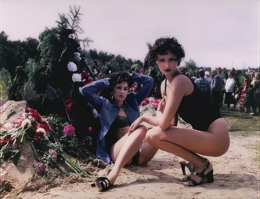 Arsen SAVADOV - Photography - Fashion at the cemetery