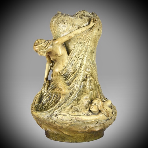 Ernst WAHLISS - Keramiken - ‘Ondines’ Art Nouveau Earthenware Vase by Ernst Wahliss - ci