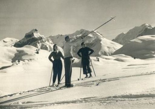 Jean GABERELL - Photography - Paul Matt, Paul Thüring, Erna Hauser skiing