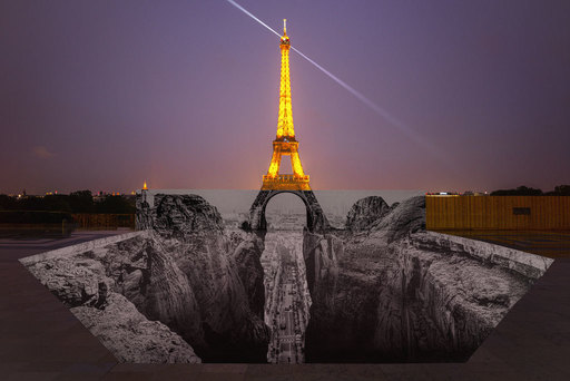 JR - Photo - Trompe l'oeil, Les Falaises du Trocadéro, 19 mai 2021, Paris
