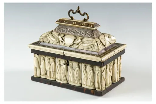 Baldassare degli EMBRIACHI - Sculpture-Volume - Cofanetto con coppie di figure e angeli reggiscudo