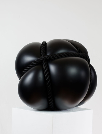Stephan MARIENFELD - Sculpture-Volume - Bondage Bronze schwarz 32 cm