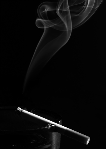 Pierre BOILLON - Photo - Cigarette et cendrier