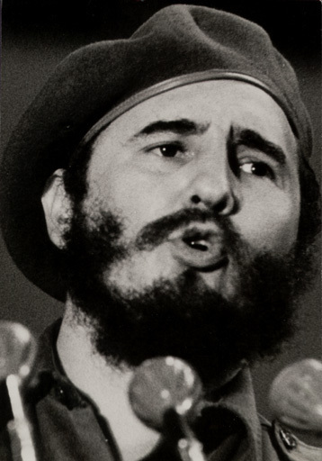 Osvaldo SALAS - Fotografia - (Fidel Castro holding a speech)
