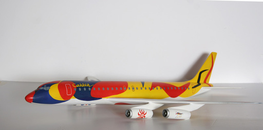 Alexander CALDER - Escultura - Braniff Airplane
