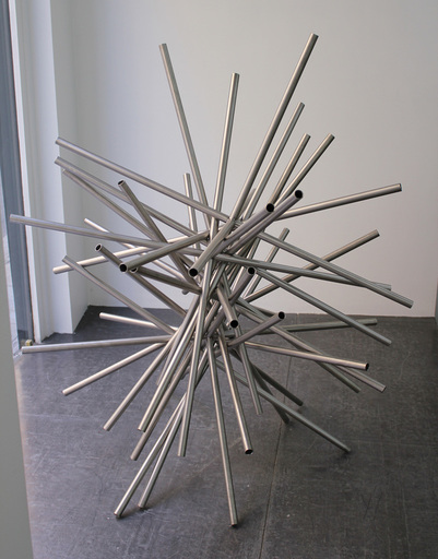 Norman DILWORTH - Skulptur Volumen - puff ball