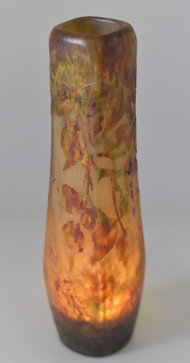 Antonin DAUM - Vase section carrée 