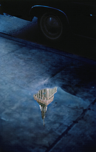 Michael K. YAMAOKA - Fotografia -  Reflection of the Empire State Building 