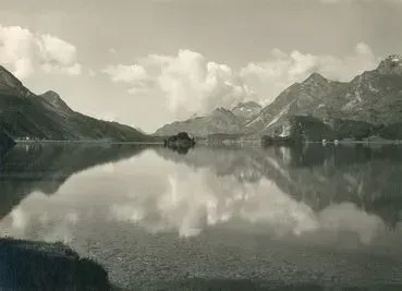 Emil MEERKÄMPER - Fotografia - Lake with reflection