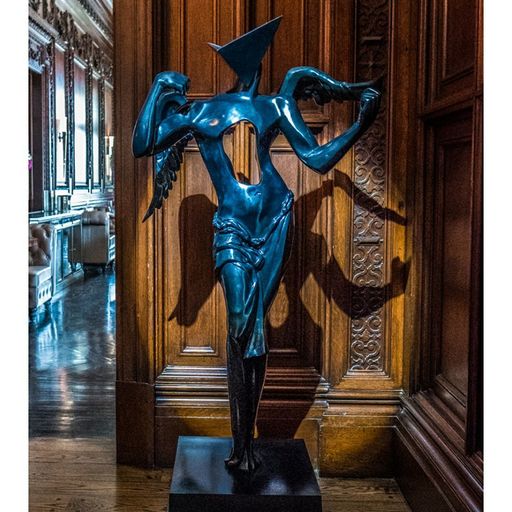 萨尔瓦多·达利 - 雕塑 - Surrealist Angel (Monumental-scale)