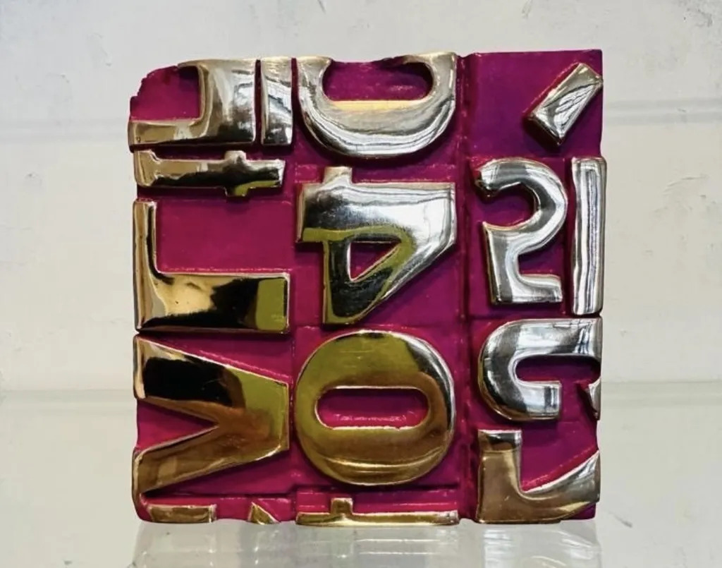 FRAGMENT CRYPTO BRONZE ROSE by | Karl LAGASSE | buy art online | artprice