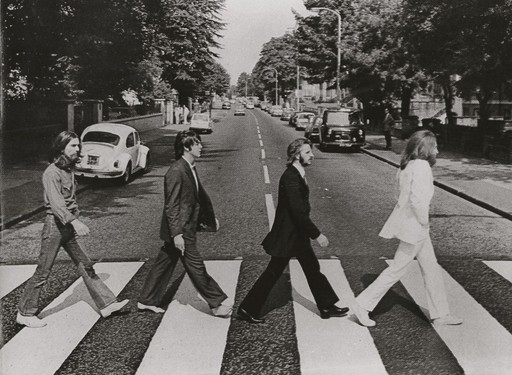 Iain MACMILLAN - 照片 - The Beatles, Abbey Road (1969) - Iconic Cover Photo