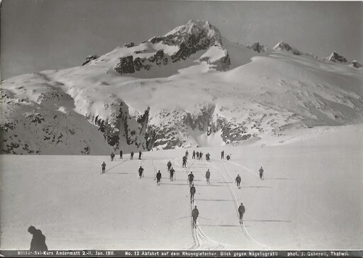 Jean GABERELL - Photography - Militär-Skikurs, Abfahrt auf dem Rhonegletscher