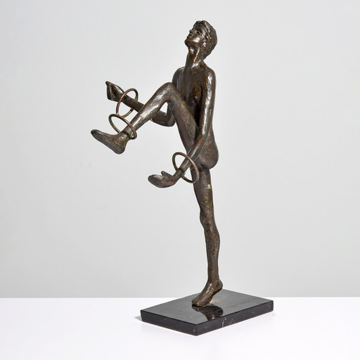 Victor SALMONES - Sculpture-Volume - Victor Salmones “Nude Juggler” Bronze Sculpture