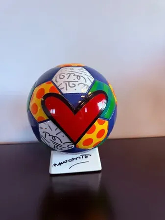 Sculpture Romero Britto – Guarani Ball, Ballon De Foot, Art Pop, Neuve