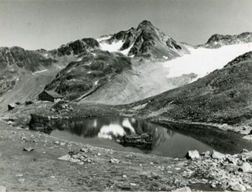 Paul FAISS - Fotografie - Berge mit einem See