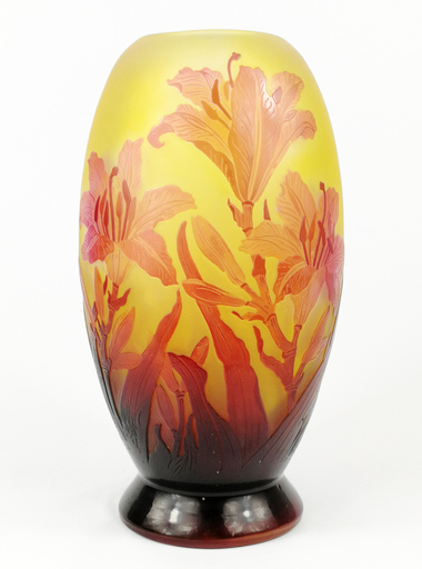 Émile GALLÉ - Vase with Lys
