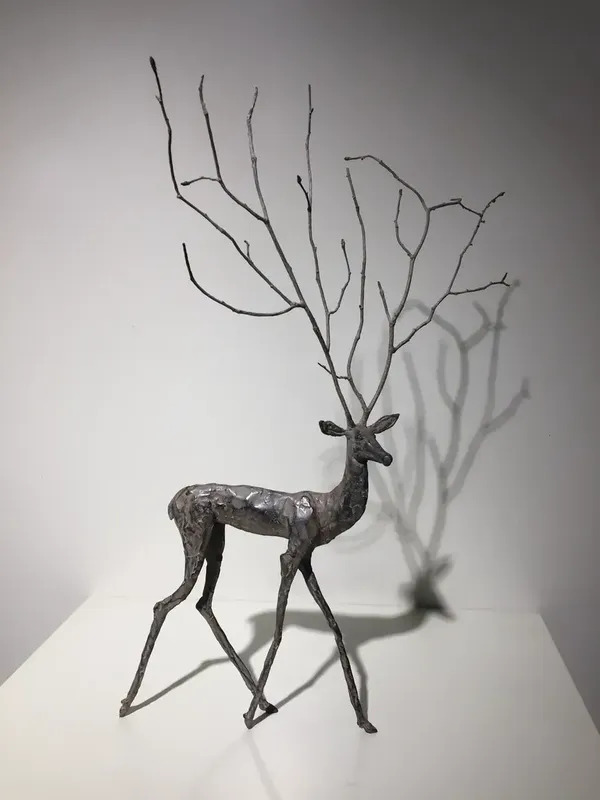 Foret By Sylvie Mangaud Buy Art Online Artprice Elle a poursuivi sa propre recherche artistique avec des etudes de morphologie. artprice com