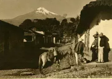 Hugo BREHME - Fotografia - Pico de Orizaba (Horse, Men, Dog)