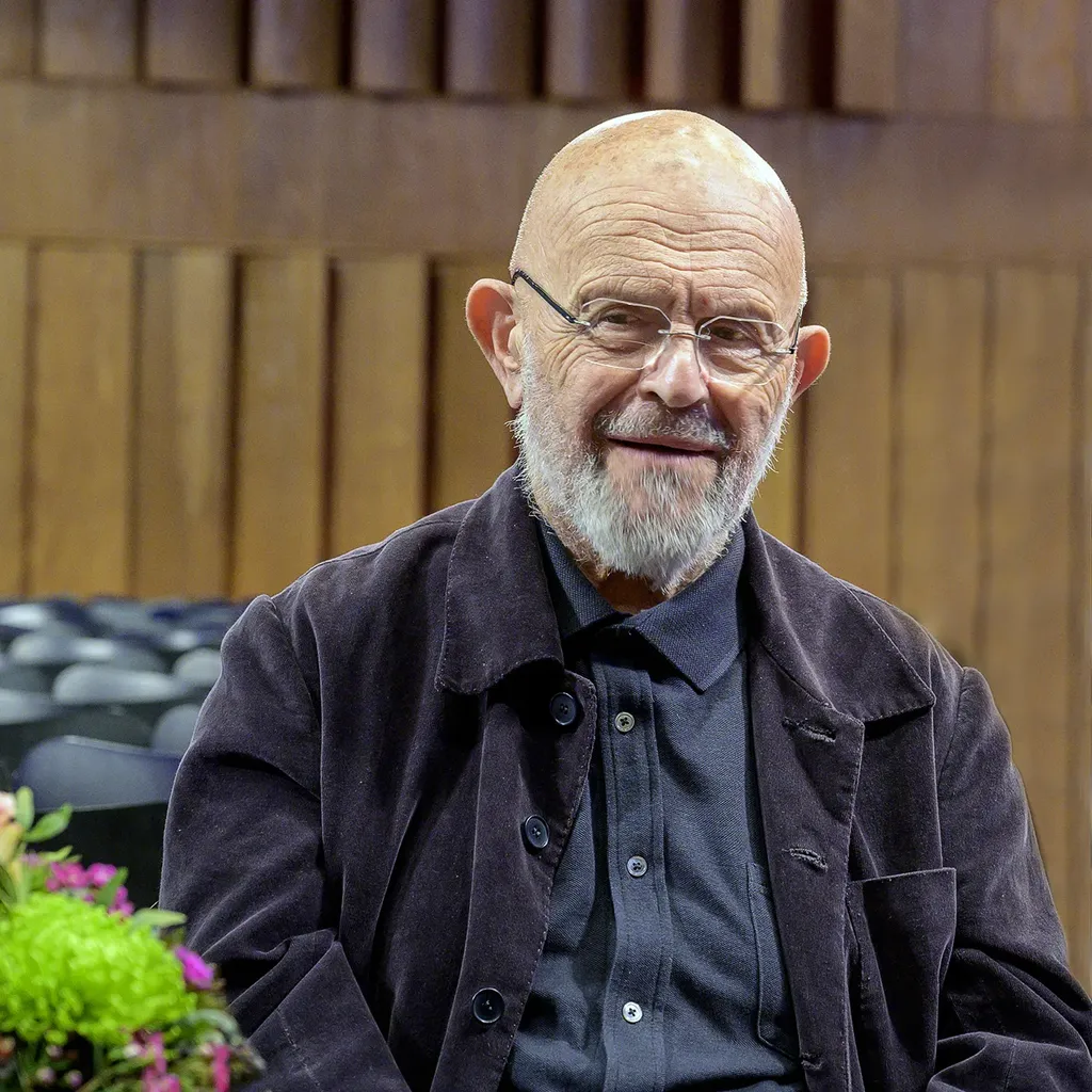 Soon at auction: the art of Jim DINE continues to captivate